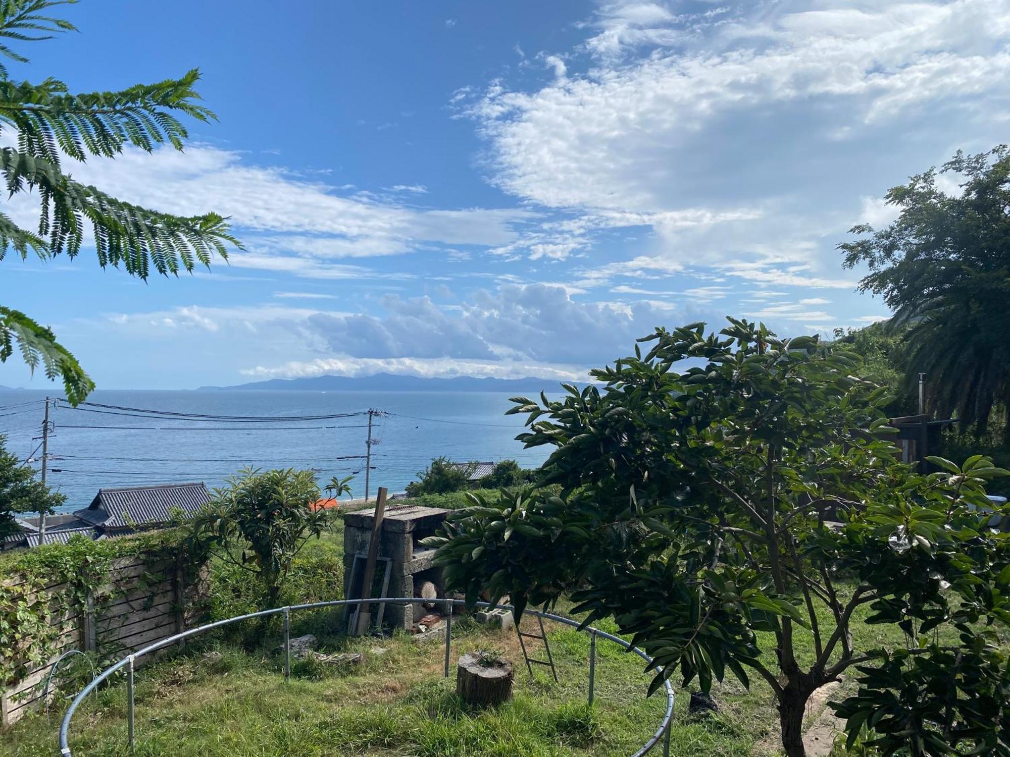 Log Kama Ka-ma 海を眺めるログハウスで薪サウナにbbqの一棟貸し Awaji