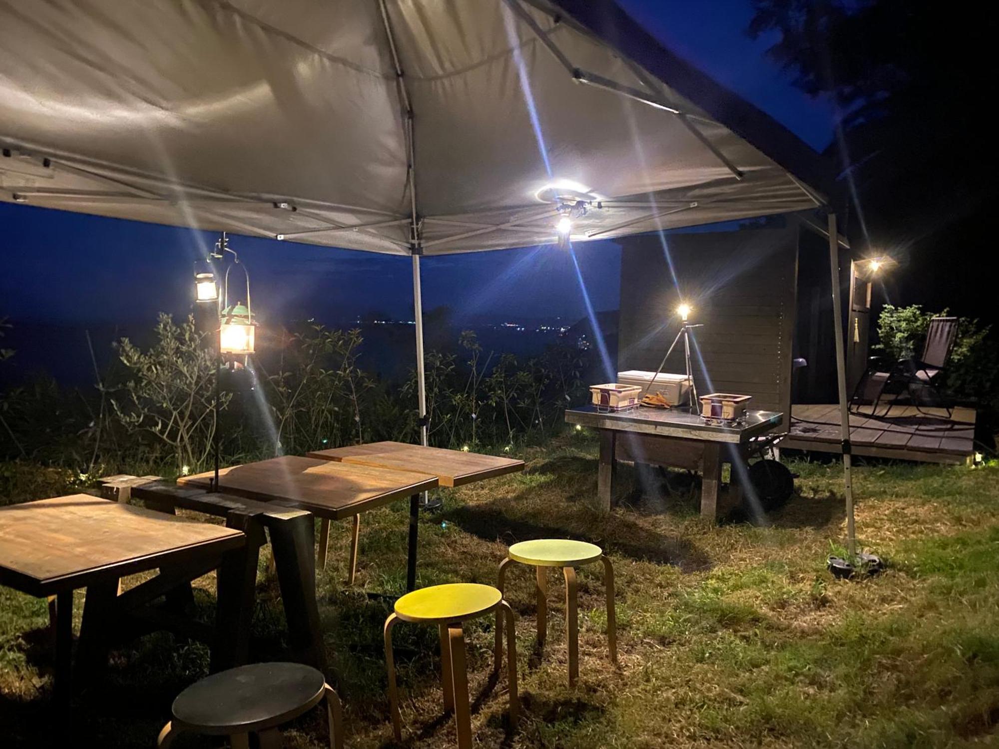Log Kama Ka-ma 海を眺めるログハウスで薪サウナにbbqの一棟貸し Ferienhaus Awaji